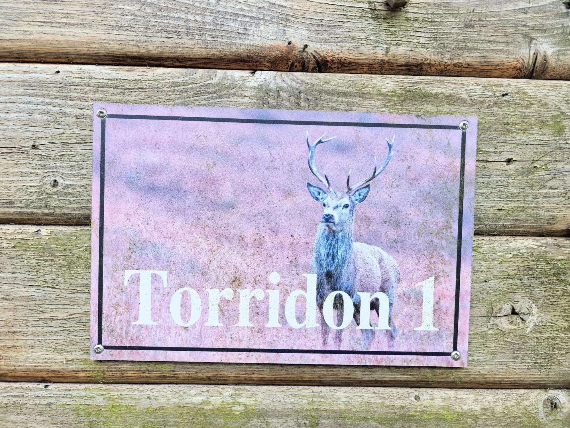 Torridon 1 With Private Hot Tub - Fife - Loch Leven - Lomond Hills- Pet Friendly Villa Kelty ภายนอก รูปภาพ
